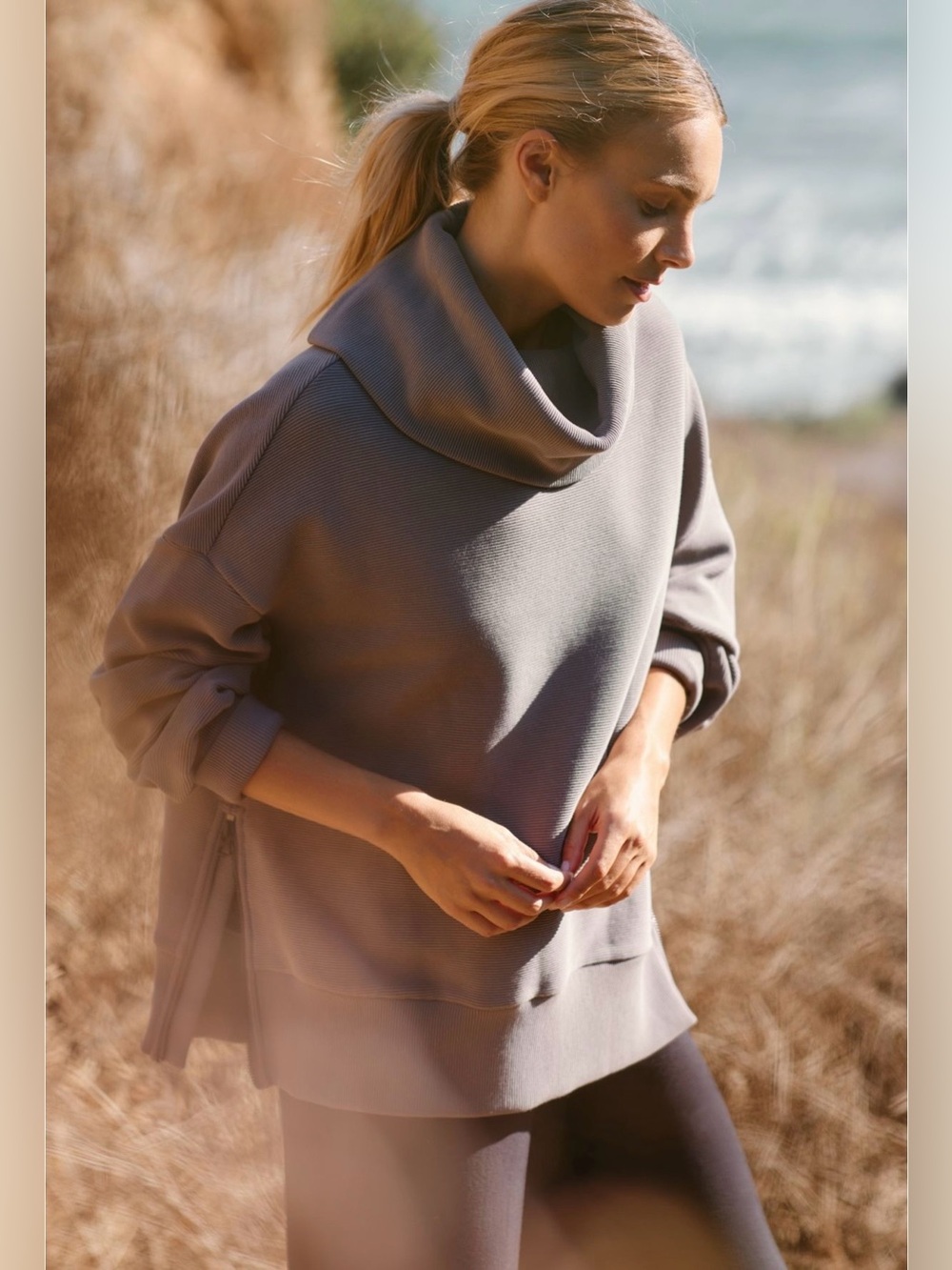 Varley Milton turtleneck sweatshirt